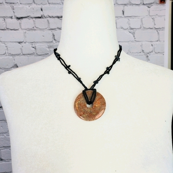 SAVVY Cie beaded black onyx and epidot necklace - Picture 3 of 6